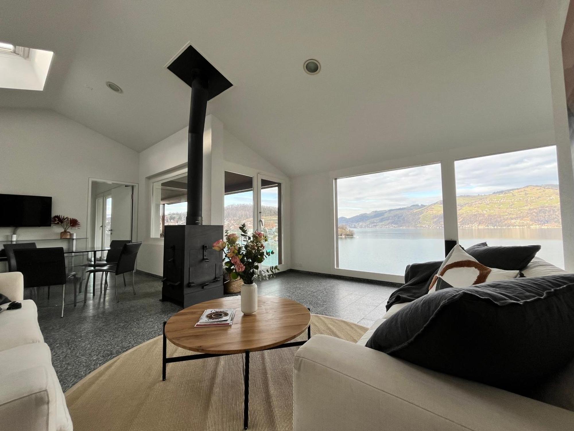 Wohnung Mit Grossartiger Seesicht Und Balkon Шпиц Экстерьер фото