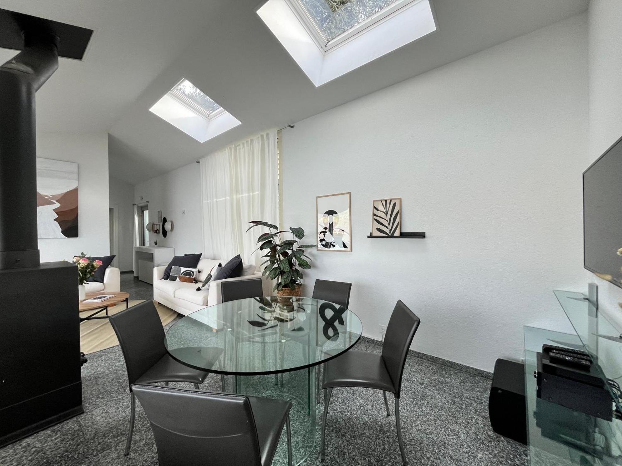 Wohnung Mit Grossartiger Seesicht Und Balkon Шпиц Экстерьер фото