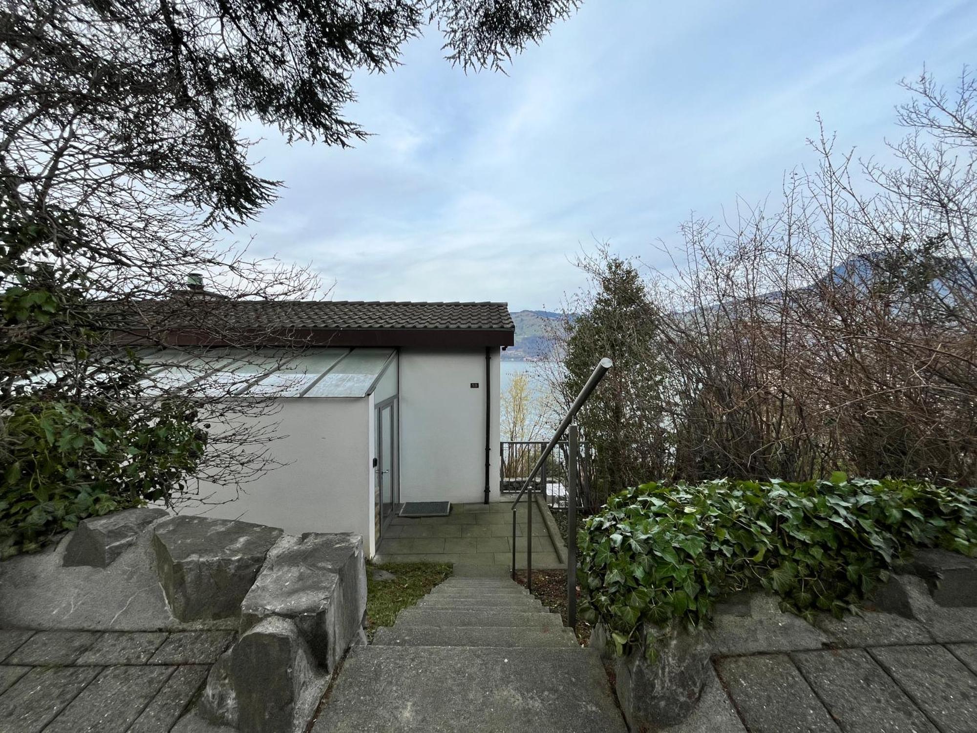 Wohnung Mit Grossartiger Seesicht Und Balkon Шпиц Экстерьер фото